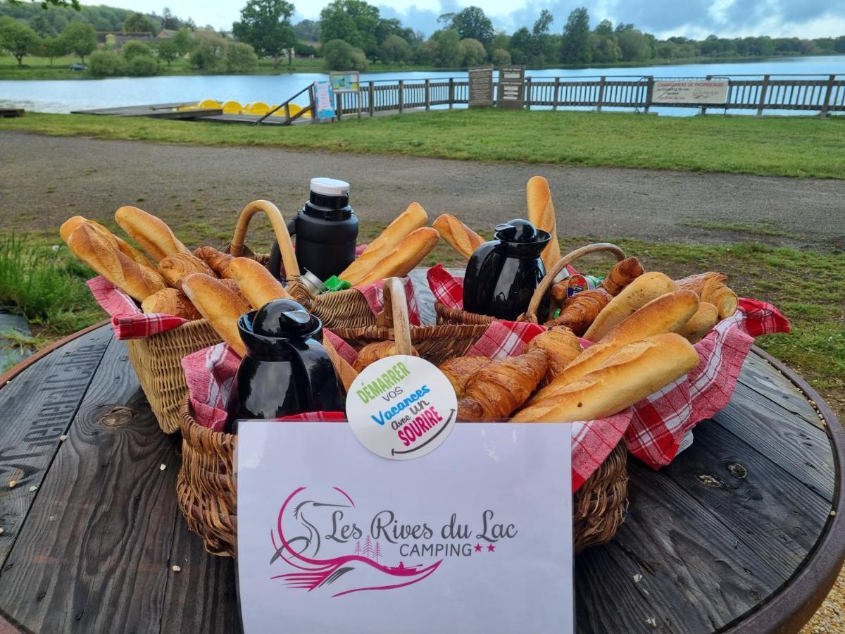Camping Les Rives Du Lac Bois Morin 外观 照片