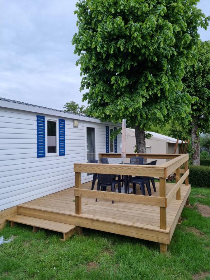 Camping Les Rives Du Lac Bois Morin 外观 照片